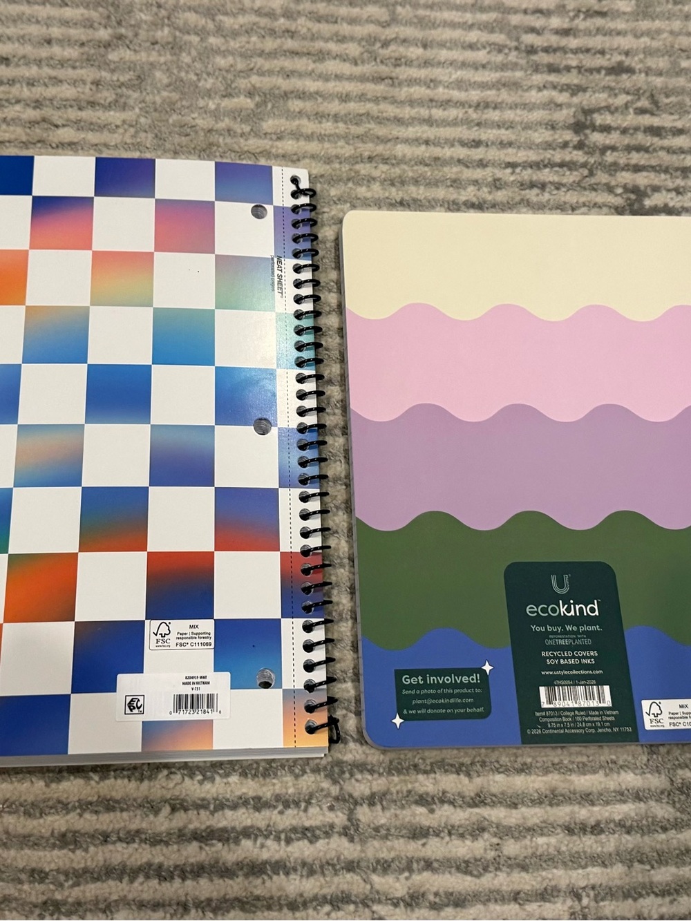 2 Modern, Stylish Notebboks - Picture 3 of 6